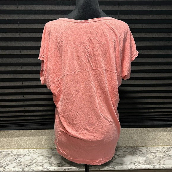 Splendid Women’s Washed Pink Notched V-Neck SS Supima Cotton T-Shirt Small - Picture 3 of 7